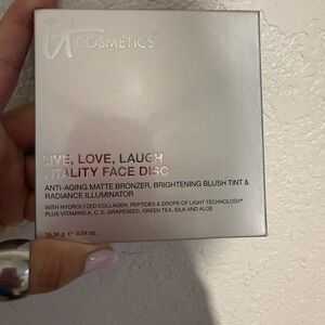 IT Cosmetics Vitality Face Disc